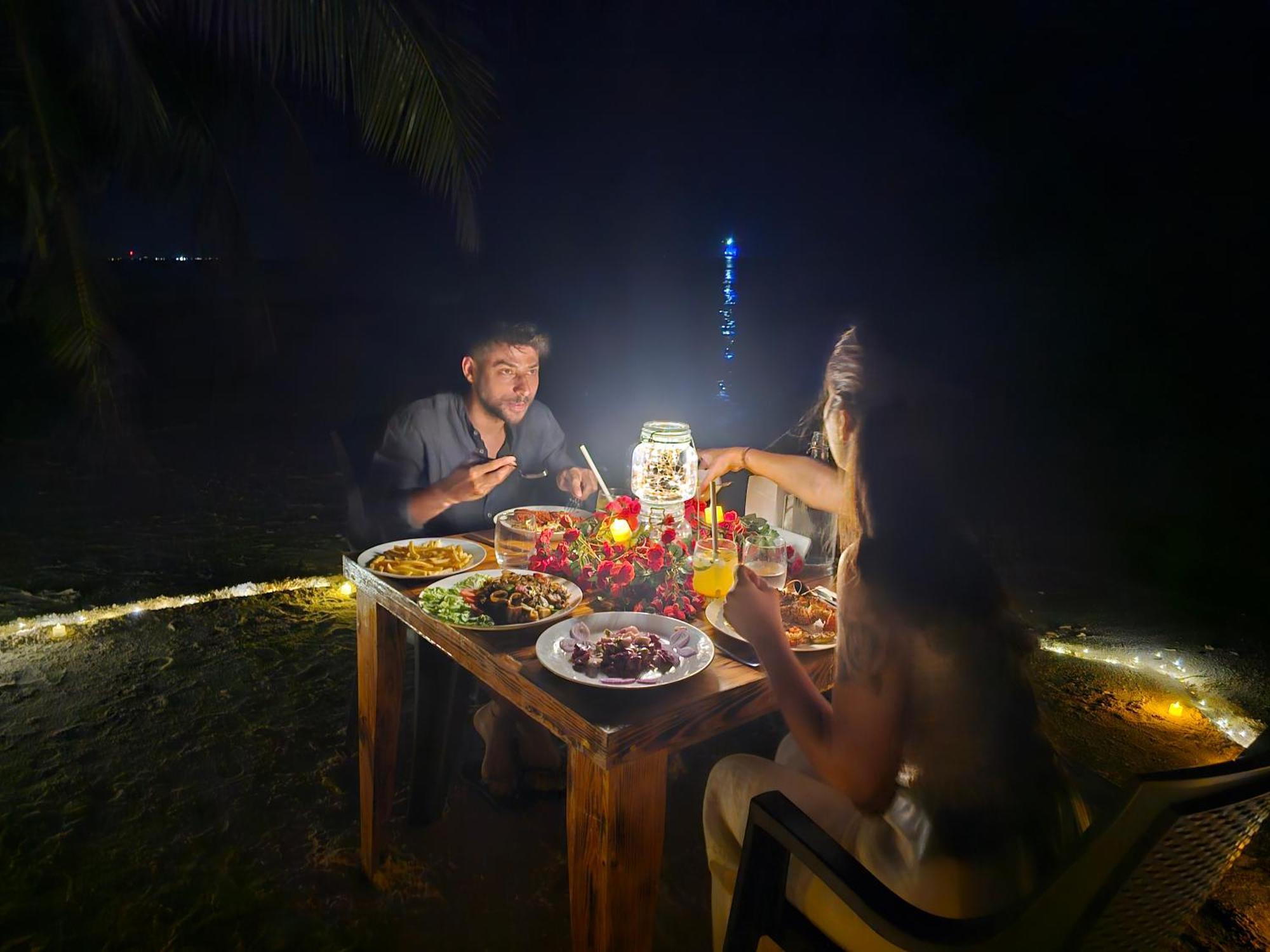 Nirili Villa Dhiffushi Exterior foto